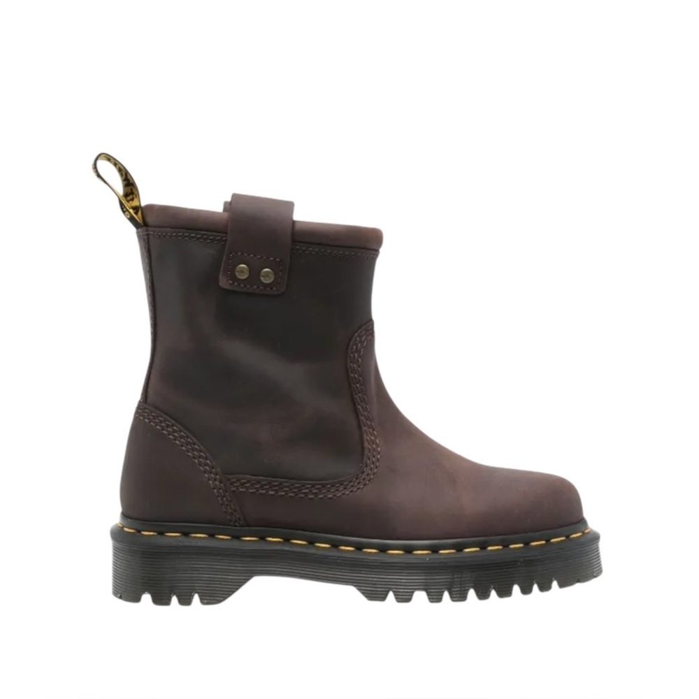 Dr. Martens Anistone boots